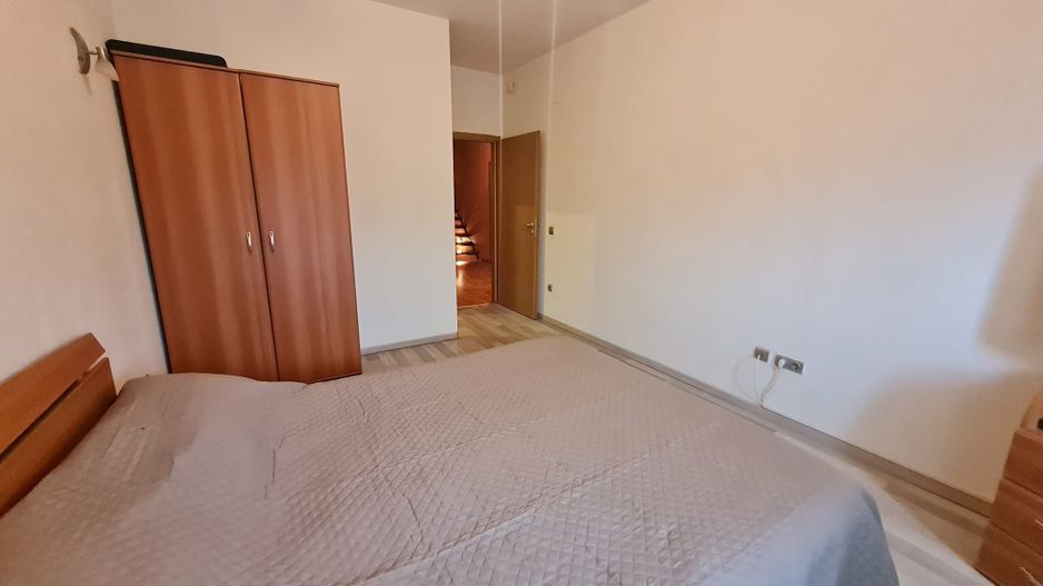 Vila individuala,la 10 min de Piața Victoriei! - Poză 4