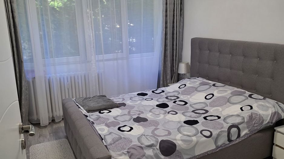2 CAMERE DECOMANDAT- 52 mp ||  Domenii - Poză 3