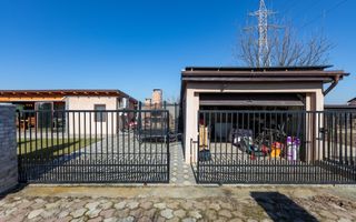 Casă/Vilă modernă de vânzare la intrare în Bogdan Vodă, județul Bacău. - Poză 25