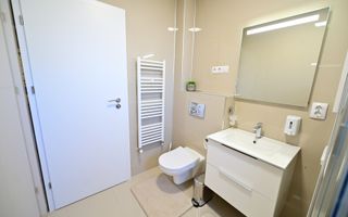 Apartament modern 3 camere 76 mp etaj 4/8 lift zona Doamna Stanca - Poză 13