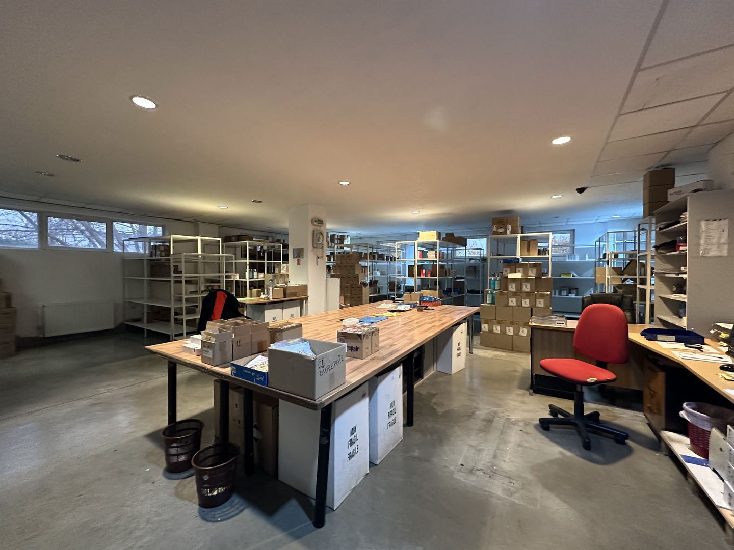 VATRA LUMINOASA -Agricultori | Cladire 1900mp din 2001 | Teren 1030mp - Poză 21