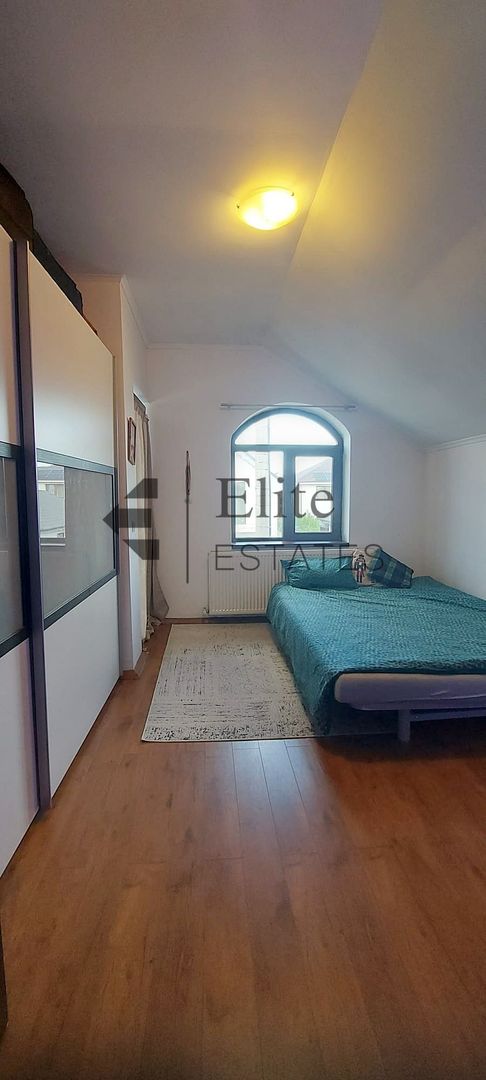 Casa cu 5 camere de vanzare Cartierul Tineretului Oradea - Poză 13