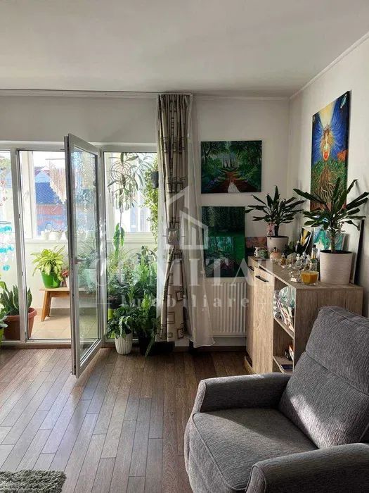 Apartament cu 2 camere | Etaj intermediar | Zona Eroilor - Poză 1