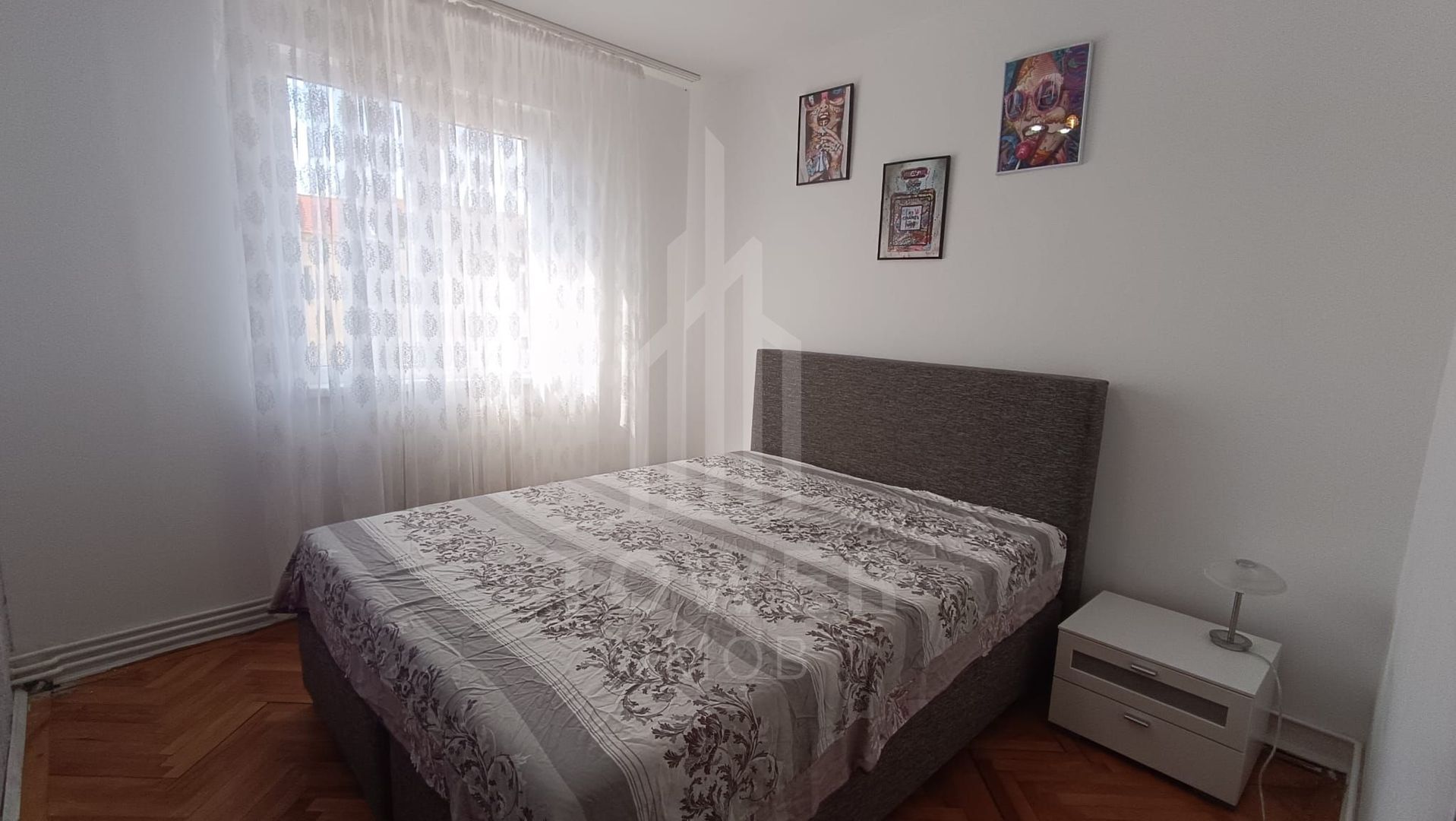 Apartament cu trei camere in zona Fratii Buzesti - Poză 2