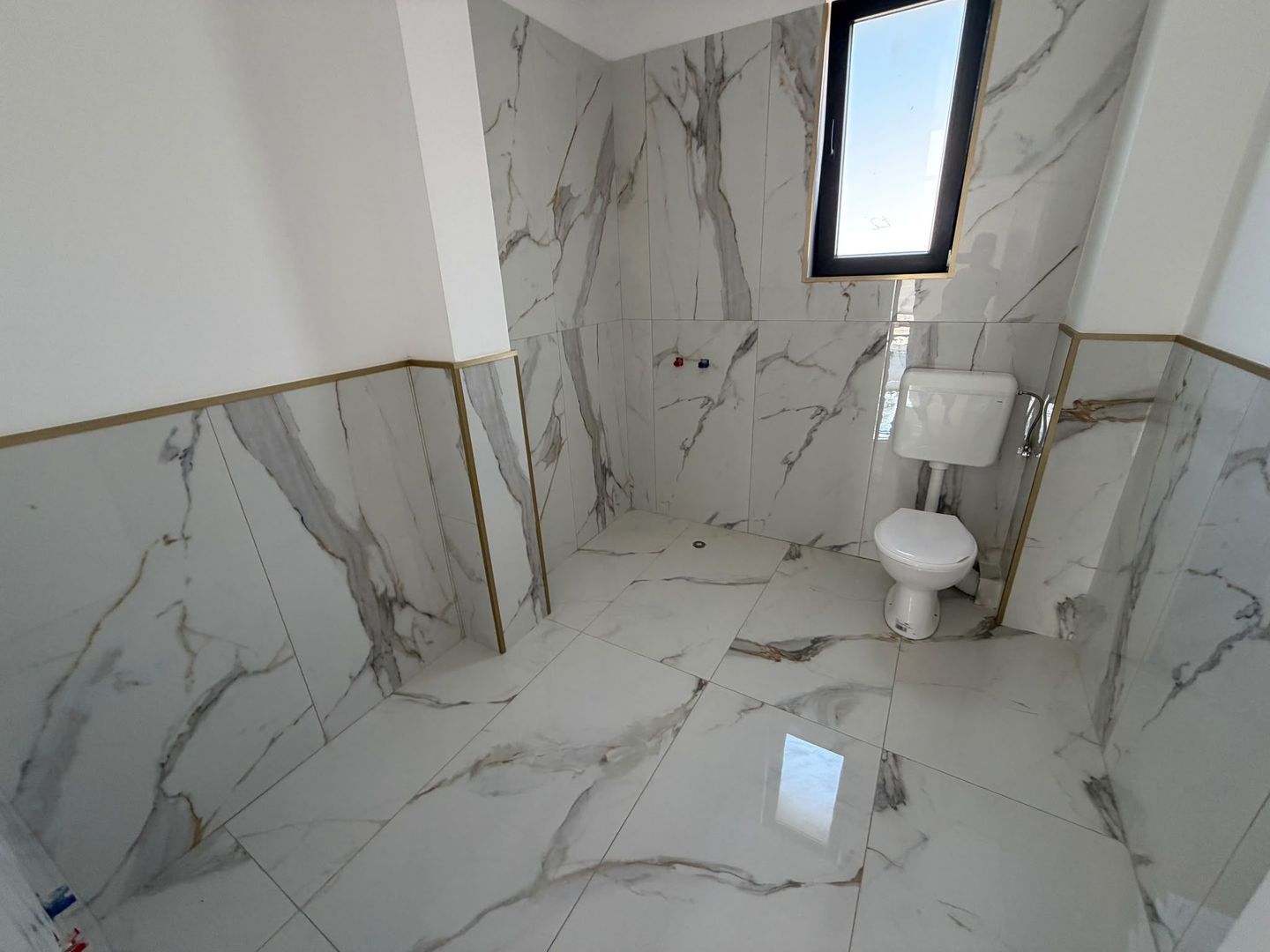 CASA INDIVIDUALA- TEREN 320 MP, MUTARE IMEDIATA, PARCARE, COMIS 0% - Poză 10