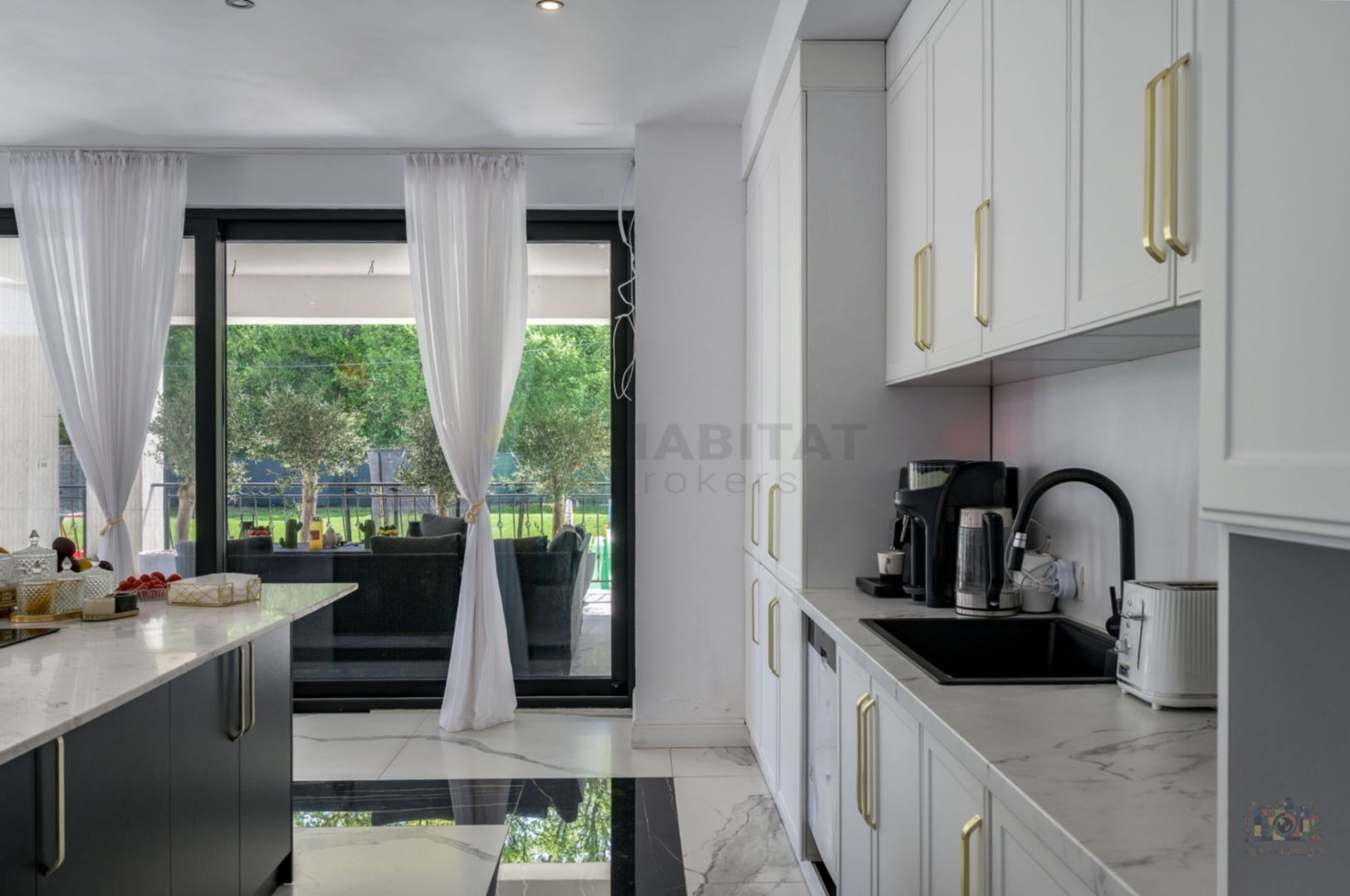 Vila Statement lângă Pădure | 520 mp Utili pe 1500 mp teren - Poză 8