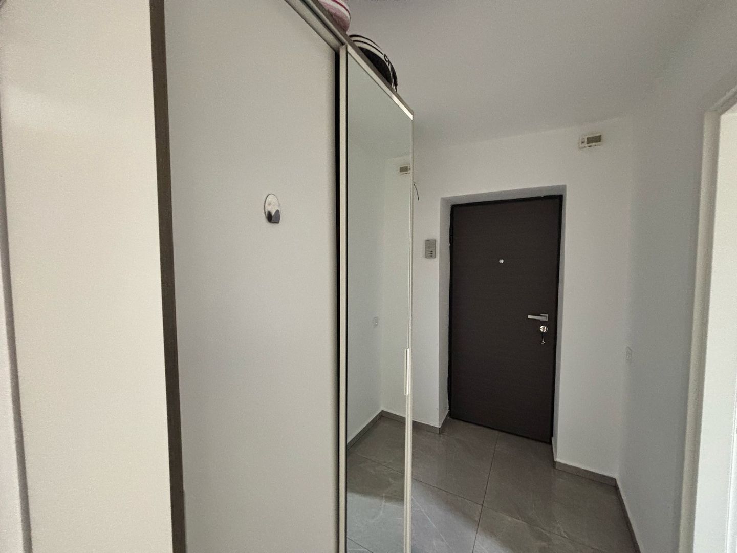 Apartament lux cu 3 camere si vedere panoramica la fantani I Bulevardu - Poză 3