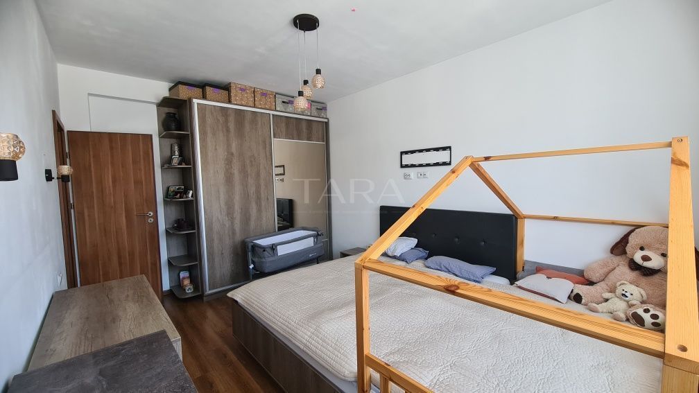Apartament cu 3 Camere Semidecomandat în Florești - Poză 4