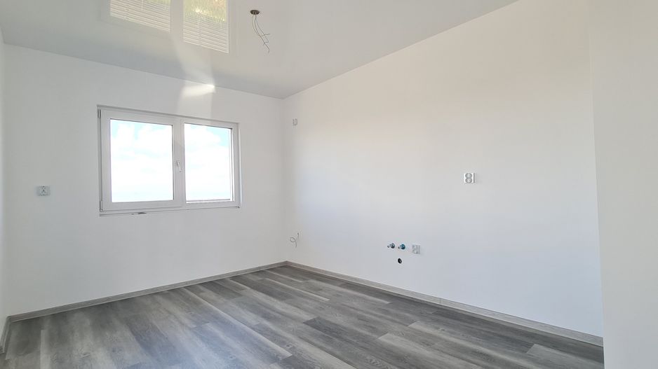 Casa 4 camere un nivel finalizata intabulata cartier Izvor Tarlungeni - Poză 11