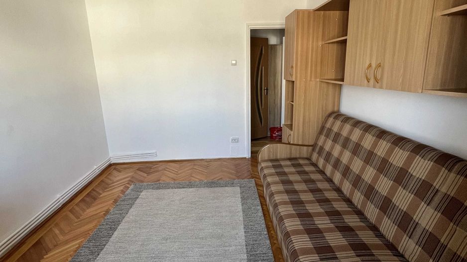 Garsoniera decomandata, centrala proprie, AC, zona Penny Fizicienilor - Poză 3