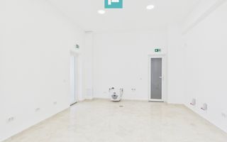 Ioșia: două spații vitrate, unire posibilă - Poză 5