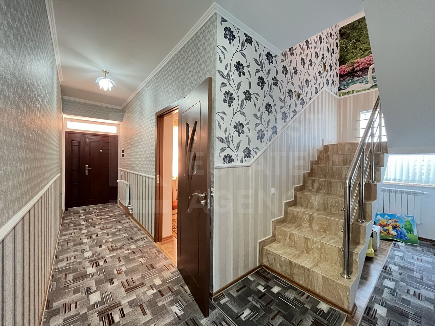 Vânzare, casă, 2 nivele, 6 camere, str. Primăverii, Budești - Poză 17