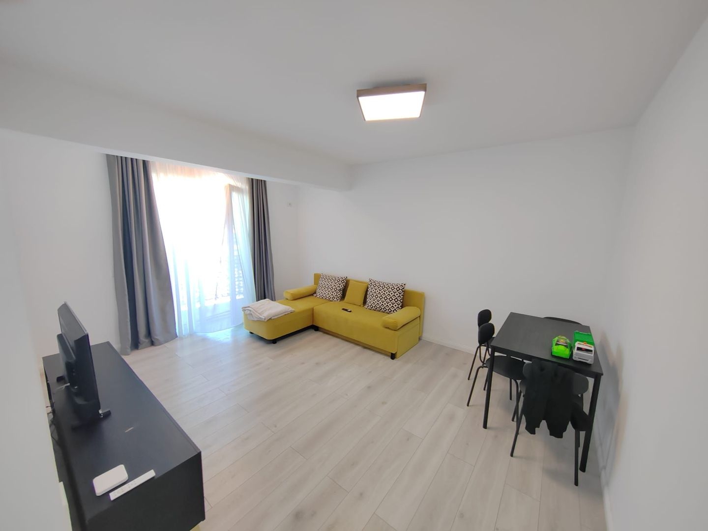 Titan Pallady Metrou 1 decembrie 3 camere Bloc nou - Poză 5