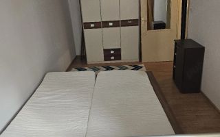 Inchiriez apartament cu 3 camere, decomandat, - Poză 4