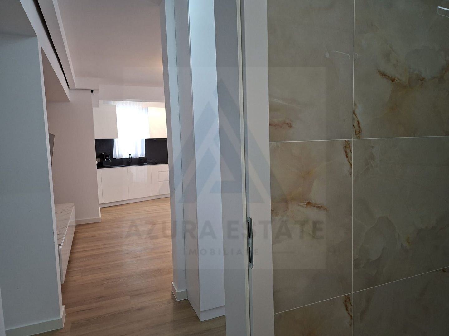 Apartament premium 3 camere 2 bai etaj 2 prima inchiriere in Evolution - Poză 18