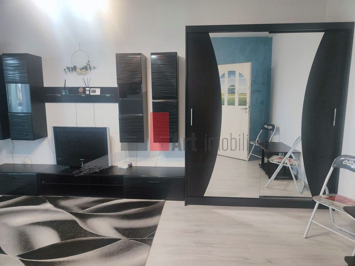 Apartament modern cu 2 camere Bloc 2020 - Poză 1