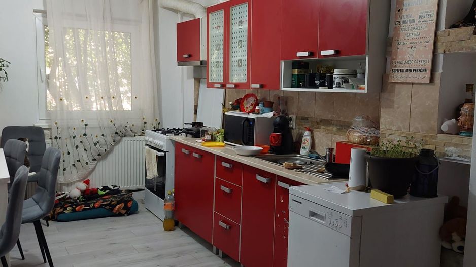 De vânzare apartament - Poză 1