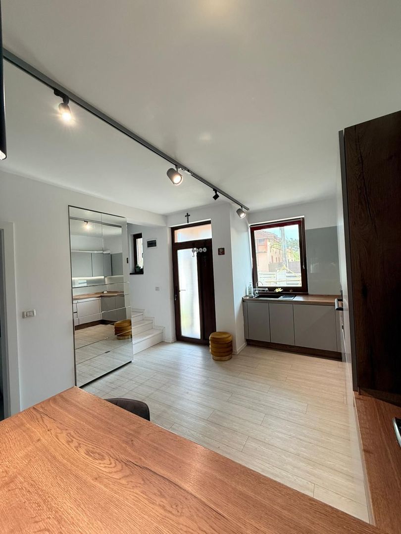 Piscină | Mobilată complet | Panouri solare | 3 băi și terasă închisă - Poză 6