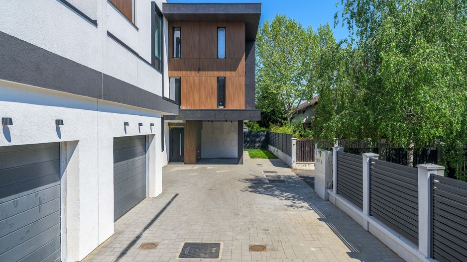 VILA  IANCU NICOLAE, 5 dormitoare, 3 terase, garaj, gradina - Poză 25