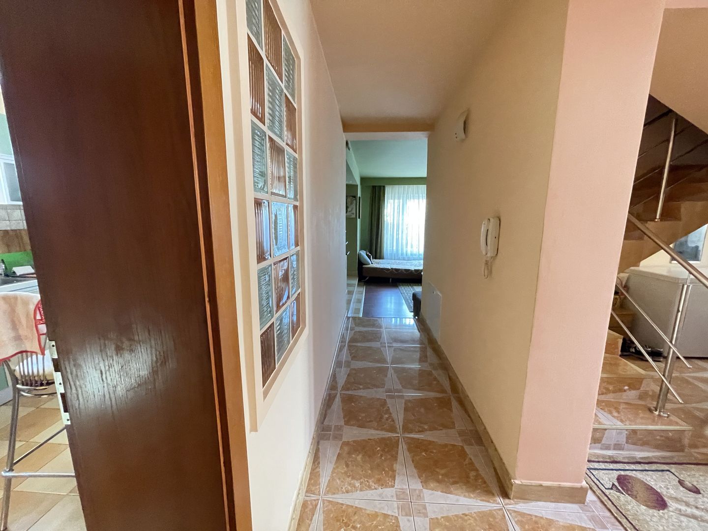 CASA  INDIVIDUALA DE VANZARE IN MEHALA - Poză 9