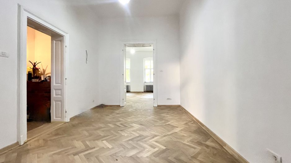 Apartament 2 camere, renovat integral, pretabil birou, zona Centrala - Poză 5