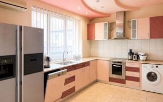 Casă elegantă de vânzare | Complet mobilată și utilată | Oradea - Poză 7