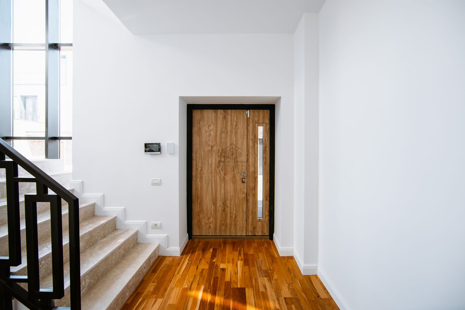 VILA SUPERBĂ CU 4 DORMITOAARE ȘI PISCINA LA INCHIRIERE - Poză 11