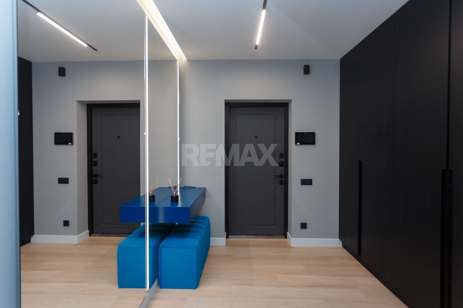 De închiriat apartament, 2 dormitoare, str. Teatrală 3, Centru. - Poză 18