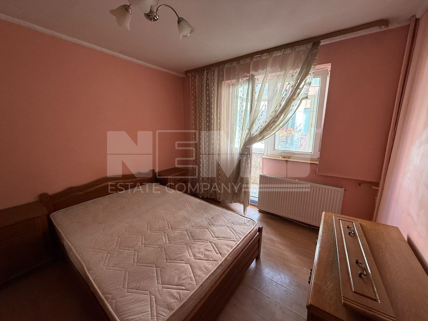 APARTAMENT 4 CAMERE | ETAJ 1 | Radauti - Poză 2