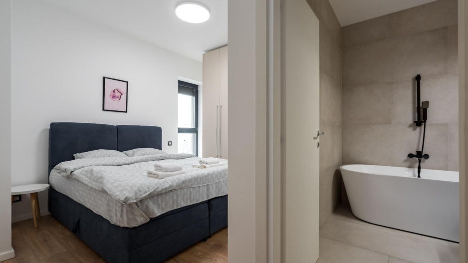 Short-term rent: 3 rooms apartment | Northside Park | Sector 1 - Poză 52