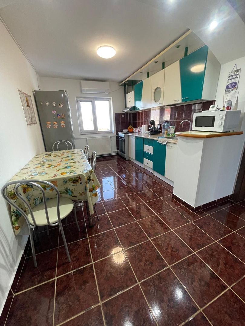 Girocului | 3 camere | Decomandat | Mobilat si Utilat | Centrala | Comision 0 - Poză 6