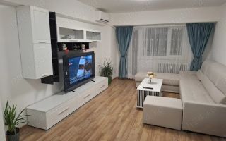 Inchiriere apartament 3 camere langa Piata Victoriei, termen lung - Poză 1