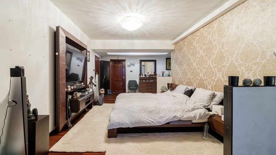 Resedinta premium| Teren de tenis | Piscină încălzită | Infrastructură completă! - Poză 27