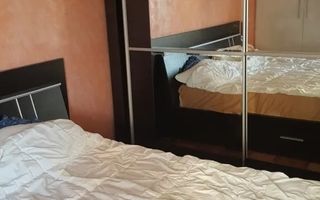 Apartament Spațios de 4 Camere în Andrei Mureșanu - Poză 7