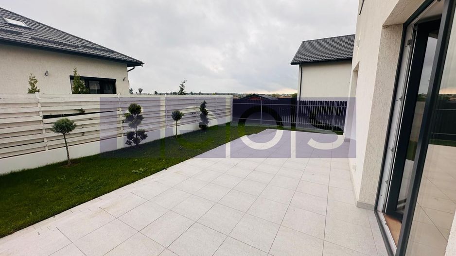 VILA DE VANZAR | BUFTEA | 4 CAMERE - Poză 3