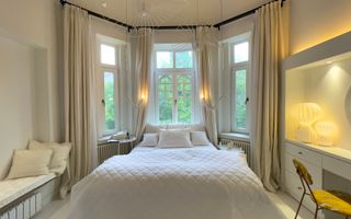 Bijuterie arhitecturală | Ateneul Român | Cladire emblematica | - Poză 1