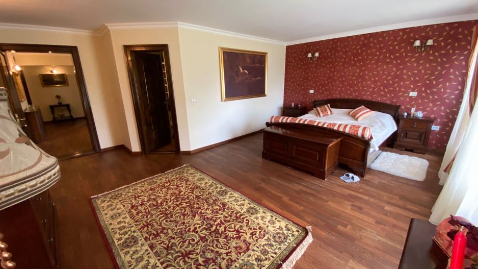 Casa in stil clasic zona Ghiroda - Poză 25