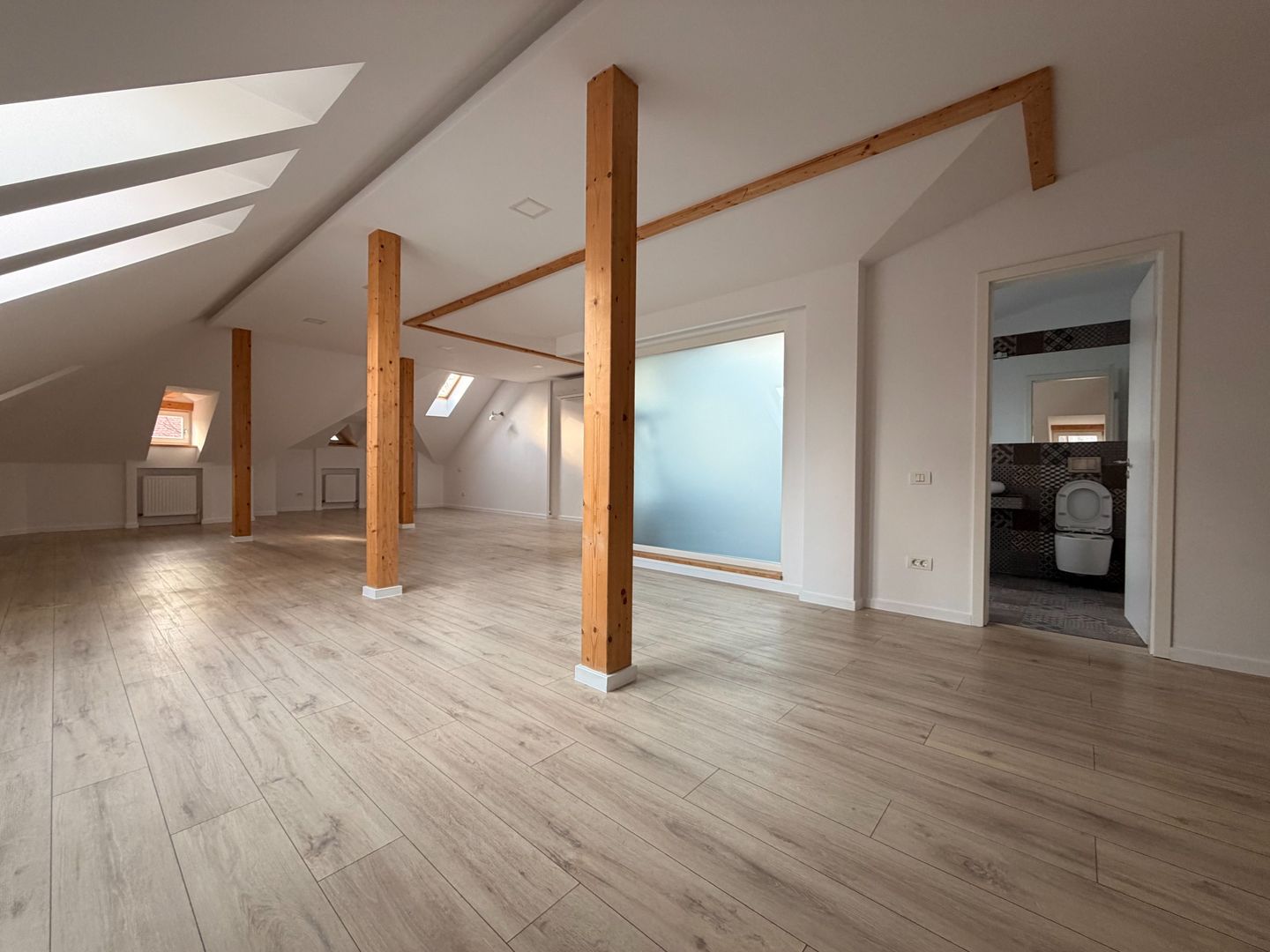 CLADIRE BIROURI | CAPITALE | OPORTUNITATE - Poză 9