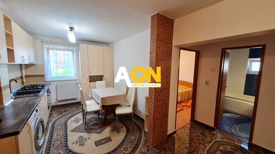 Apartament 3 Camere, Etaj 1, Decomandat, 63 mp, Zona Cetate - Poză 2