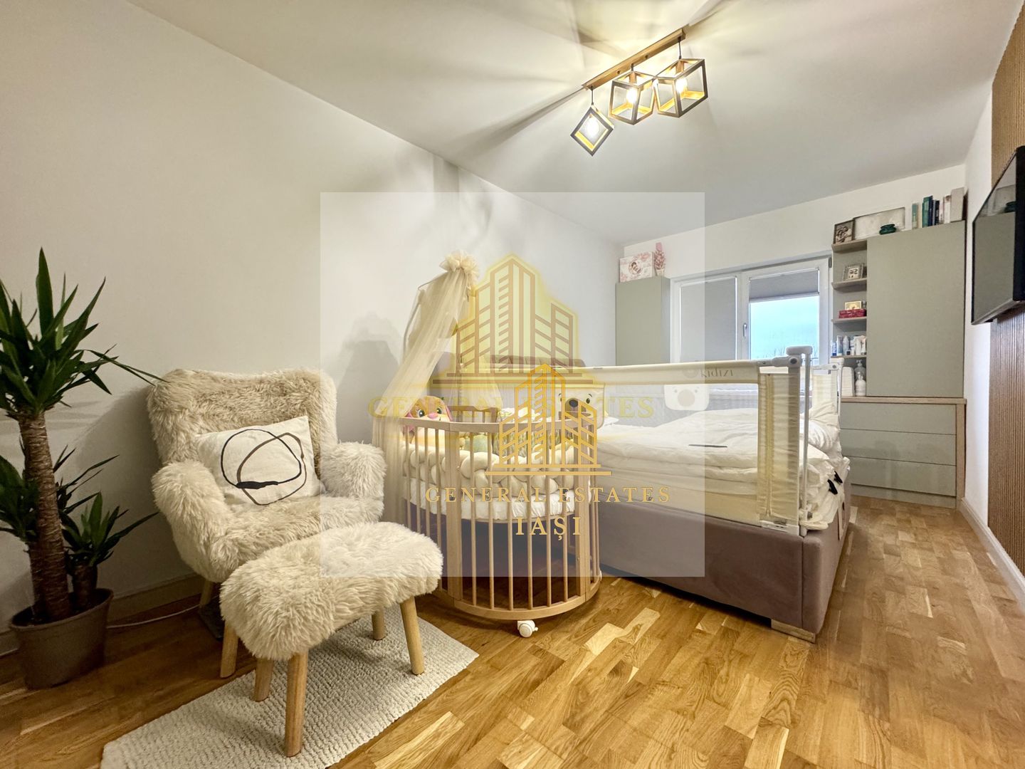 Vânzare apartament cu 2 camere în Complexul Himson - Poză 8