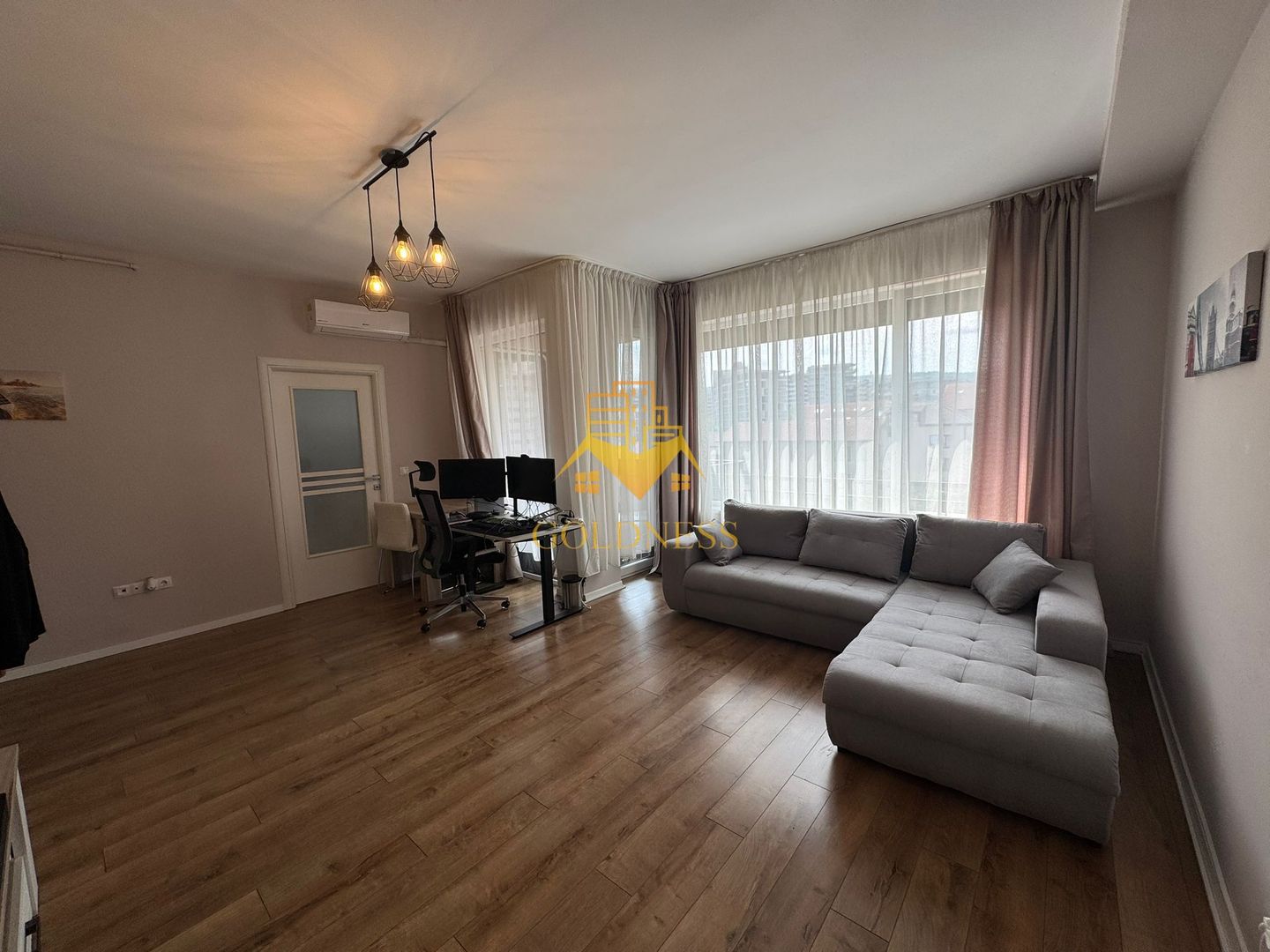 2 camere, terasa 14, parcare,Andrei Muresanu Zona Revo, Pet Friendly - Poză 8