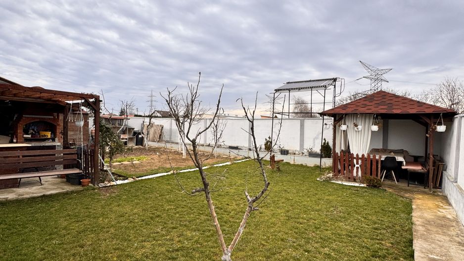 Vilă spațioasă cu 6 camere – Cartierul Viena, Oradea - Poză 24