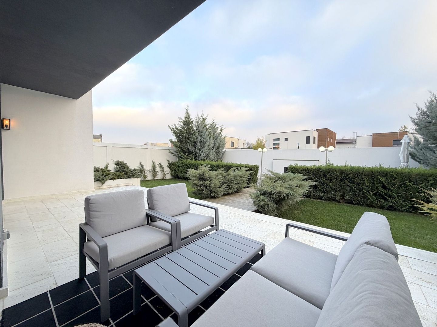 Proprietate nordica unica | spatii aerisite si finisaje high-class | Corbeanca - Poză 1
