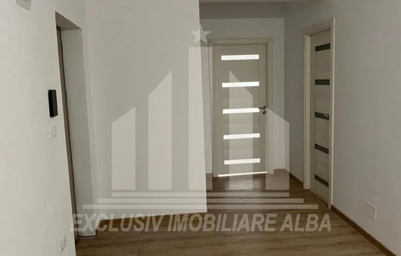 Apartament cu 2 camere, Bloc Nou, Alba- Micesti - Poză 3