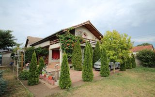 Proprietate cu potențial rezidențial și comercial | Comuna Pesac - Poză 1