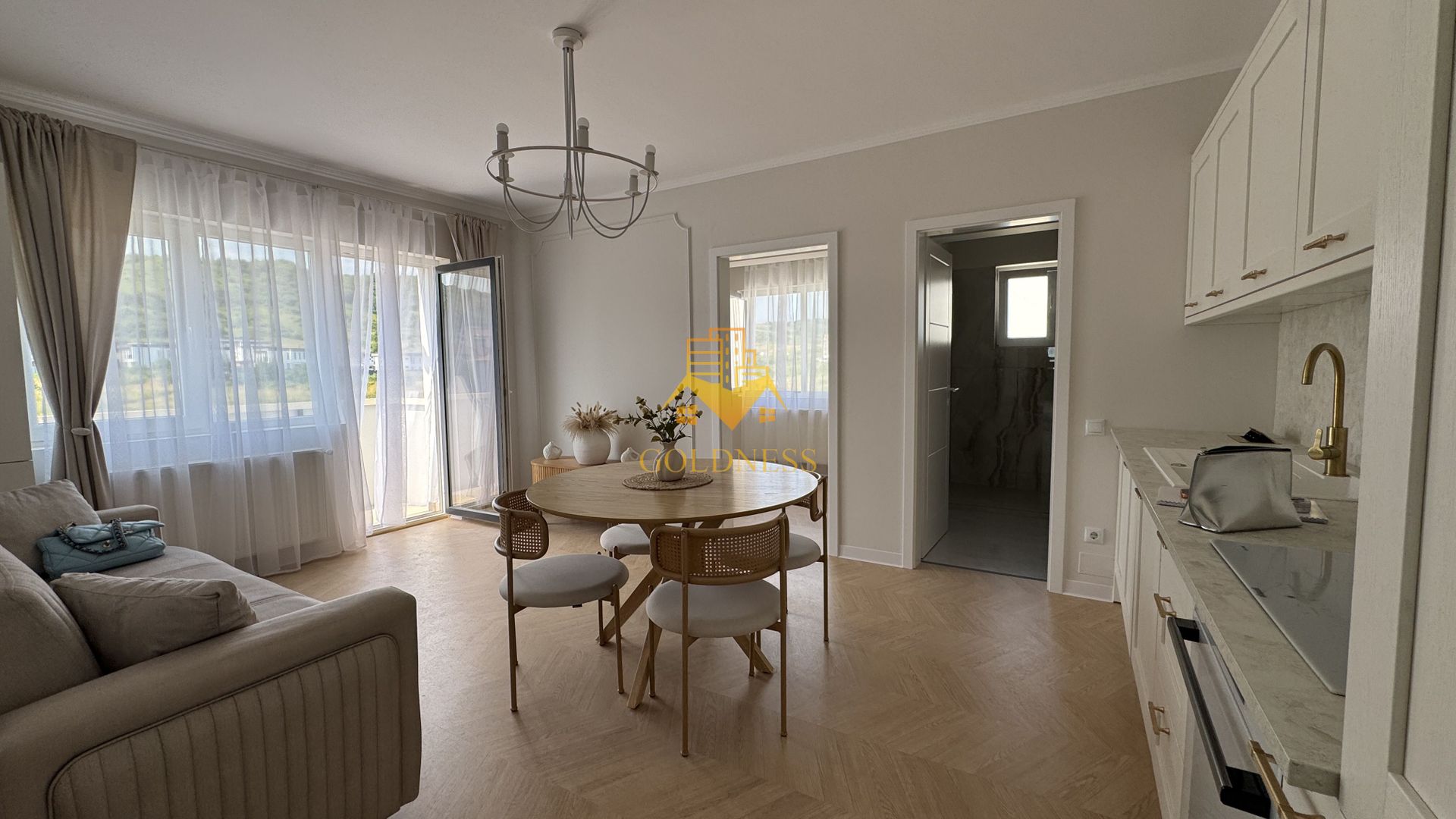 3 camere, Premium, bloc nou, parcare, bloc nou, Urusagului, Zona Profi - Poză 1