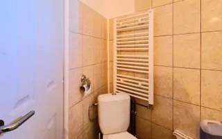 Casa 3 camere de închiriat Brasov - Centru - 80 mp. - Poză 12