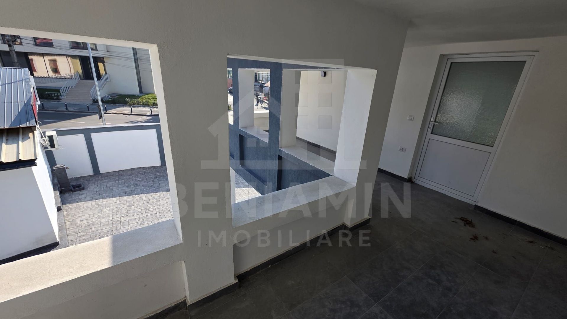 Casa P+1 - trafic intens - 163mp - zona excelenta - 1Mai - Parc - Poză 6
