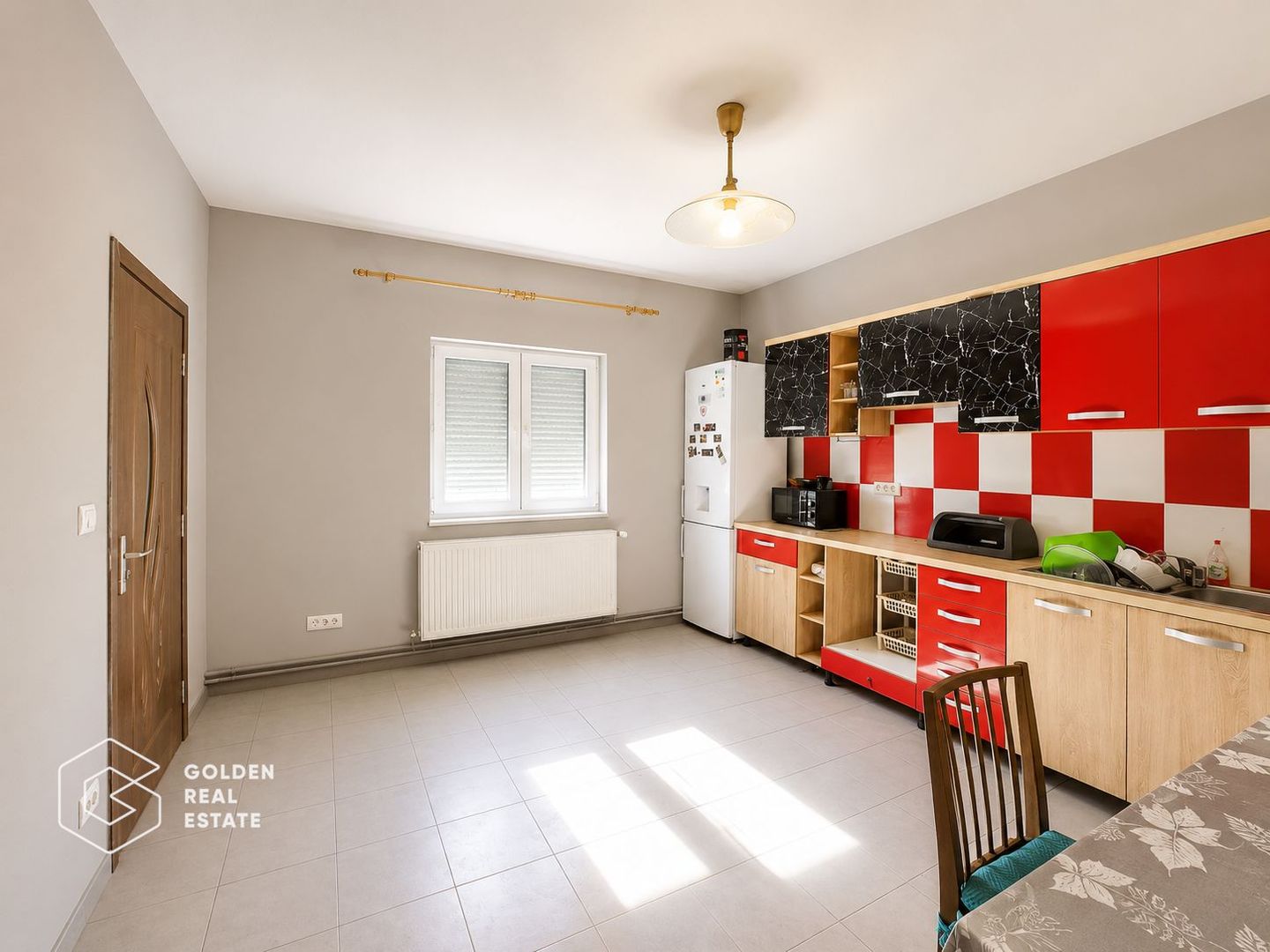 Casa cu teren de 1224 mp, localitatea Baratca - Poză 10