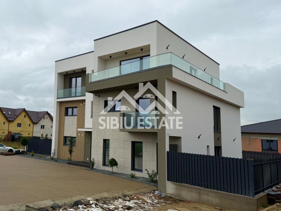 Apartament exclusivist 4 camere, intabulat, 115 mp , Grădină 200 mp , - Poză 20